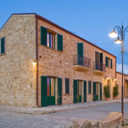 Agriturismo Salemi Farm stay *